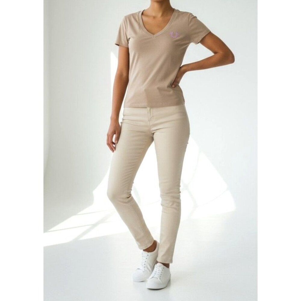 True Religion Crystal Winged Horseshoe V-Neck Tee M NWT Rare Sold Out